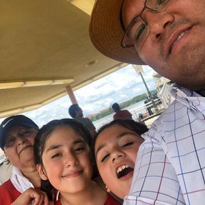 Meet your Posher, Omar